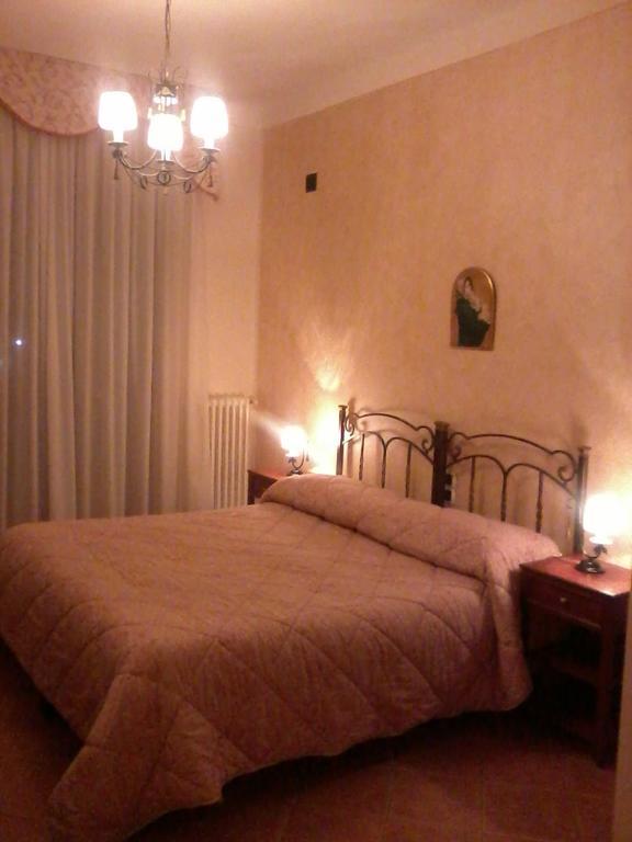 B&B Michael Monte Sant'Angelo Bagian luar foto